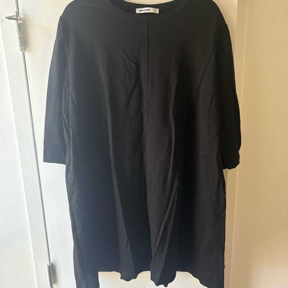 Elegant Black Dress
